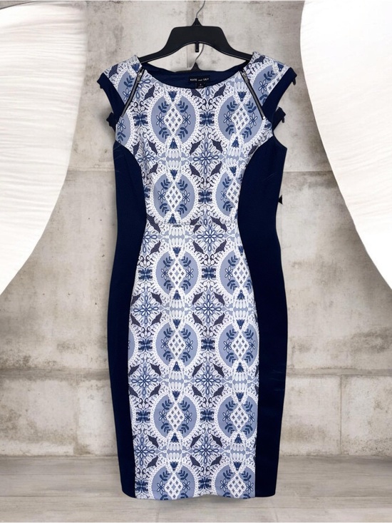 Kate And Lily Dresses & Skirts - Kate and Lily Navy and Light Blue Patterned Cap-Sleeve Sheath Dress size 4 NWT